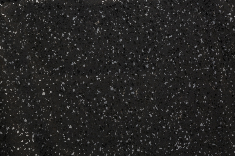 /UQ_temp/images/B_range/Platinum-dark-grey-detail